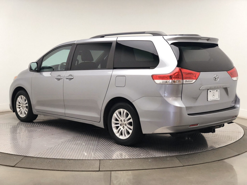 Pre-Owned 2012 Toyota Sienna 5dr 8-Passenger Van V6 XLE FWD Van in ...